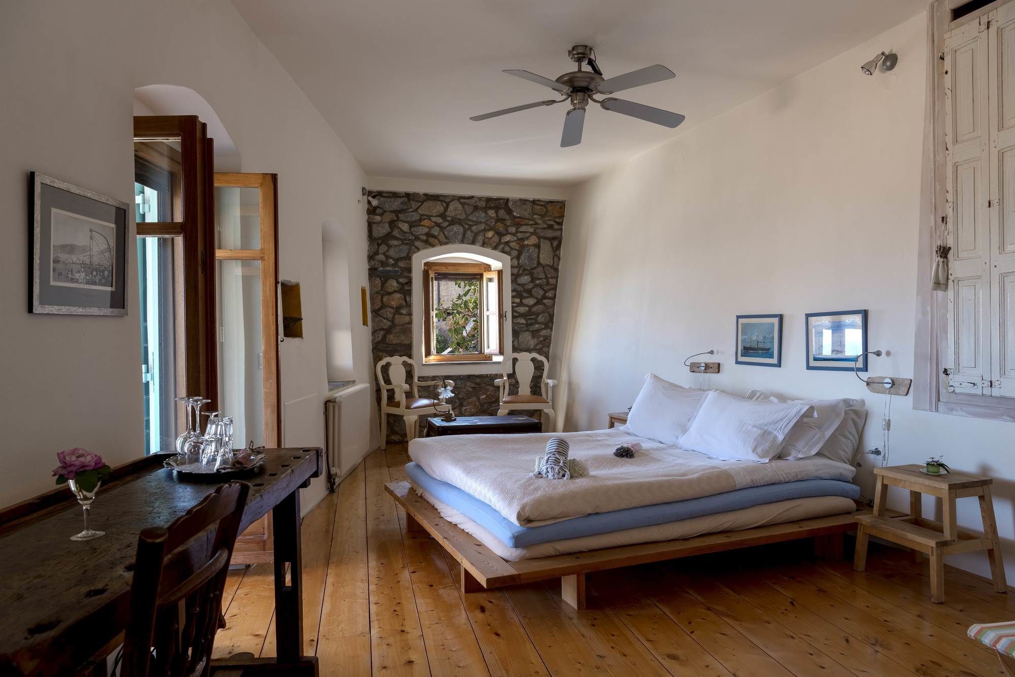 Wind Tales Hotel Ермополи Екстериор снимка